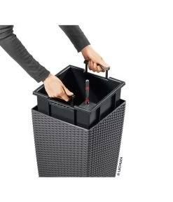 LECHUZA® Kunststoff-Topf Cubico Cottage -Gartenpflanzen Verkauf 3528429 WE DE 001 LechuzaCubicoCottageBlumenkuebeleckigBlumentopfBlumenvase